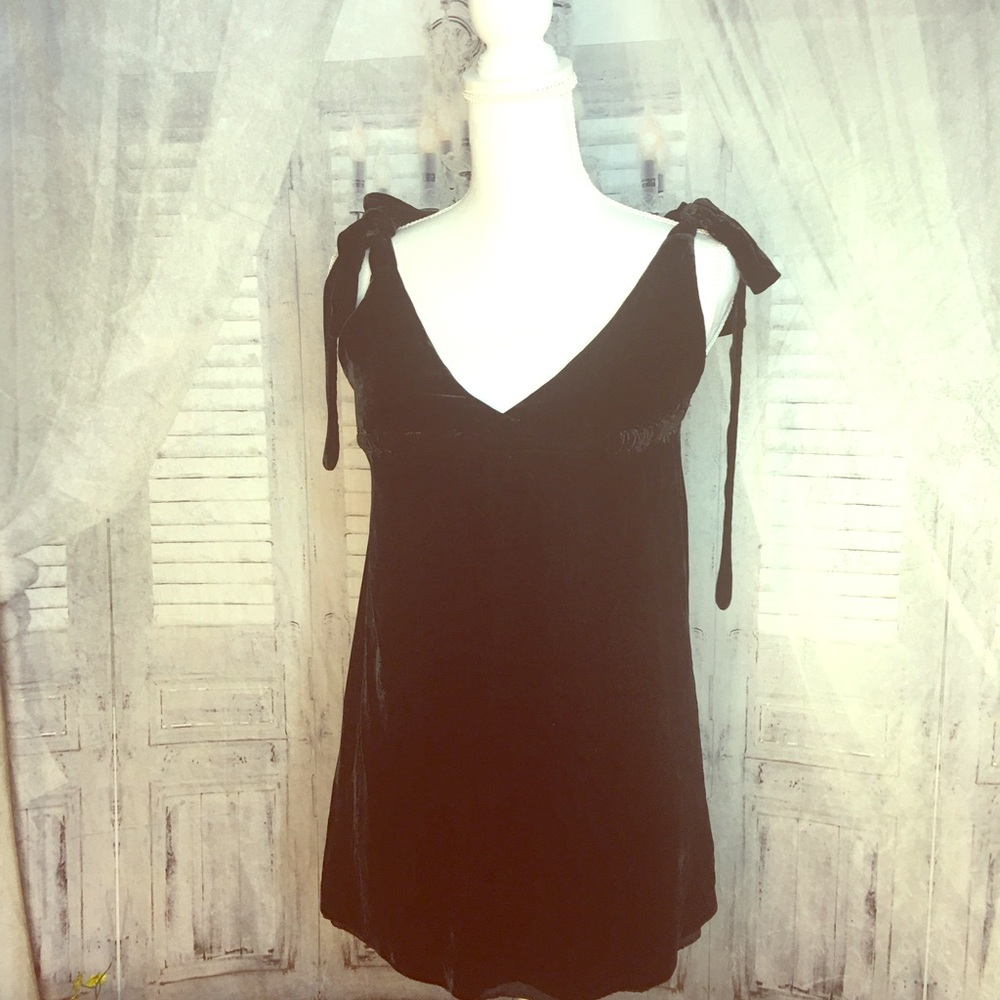 Juicy Couture velvet dressy tank